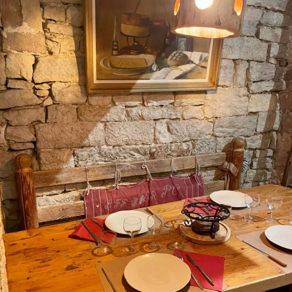 Repas de Groupe - Restaurant Groupe Besançon - Restaurant Terrasse Besançon - L'Affineur Comtois - restaurant BESANCON - restaurant BESANCON